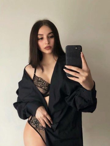 Викуся